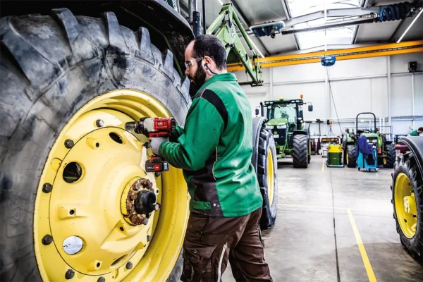 Akumulatorski udarni odvijač Flex, 18 V IW 3/4" s transportnim kovčegom
