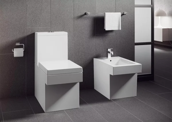 Držač za rolu toaletnog papira Grohe Essentials Cube bez poklopca, kromiran
